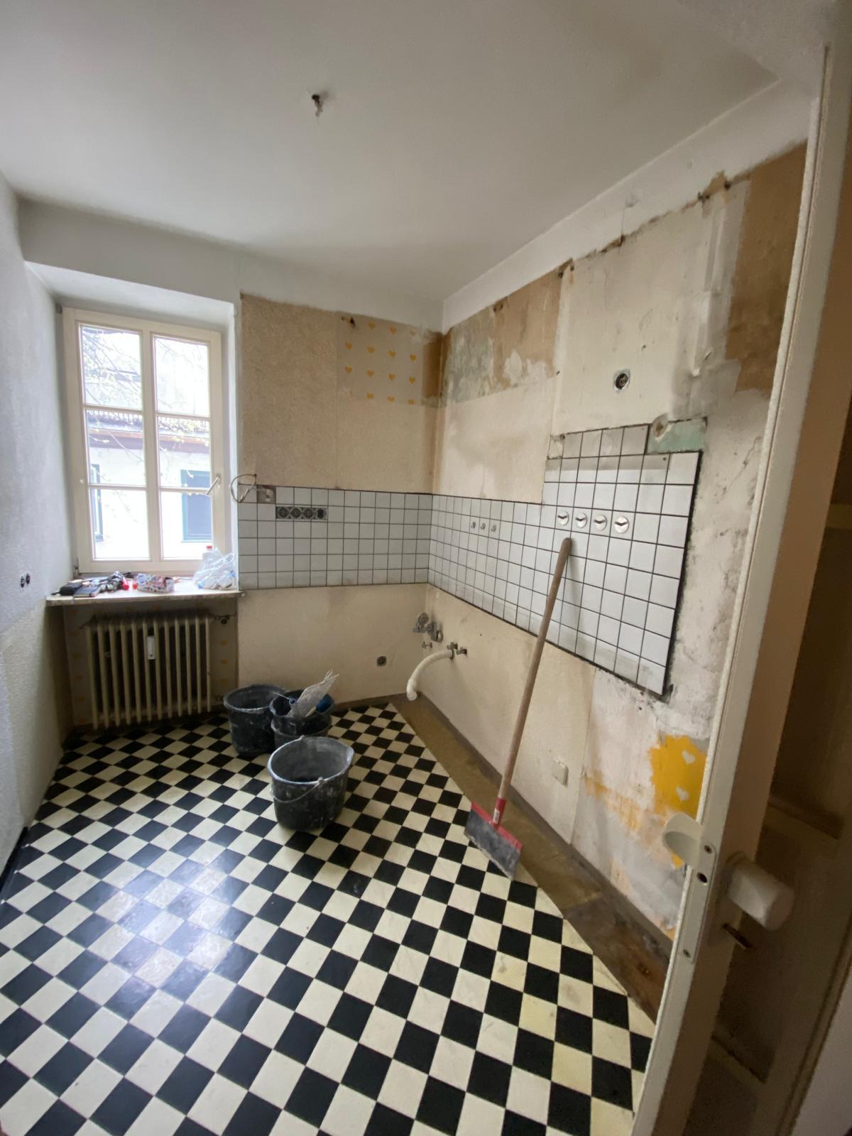 Komplettrenovierung Altbauwohnung – Vorher 3